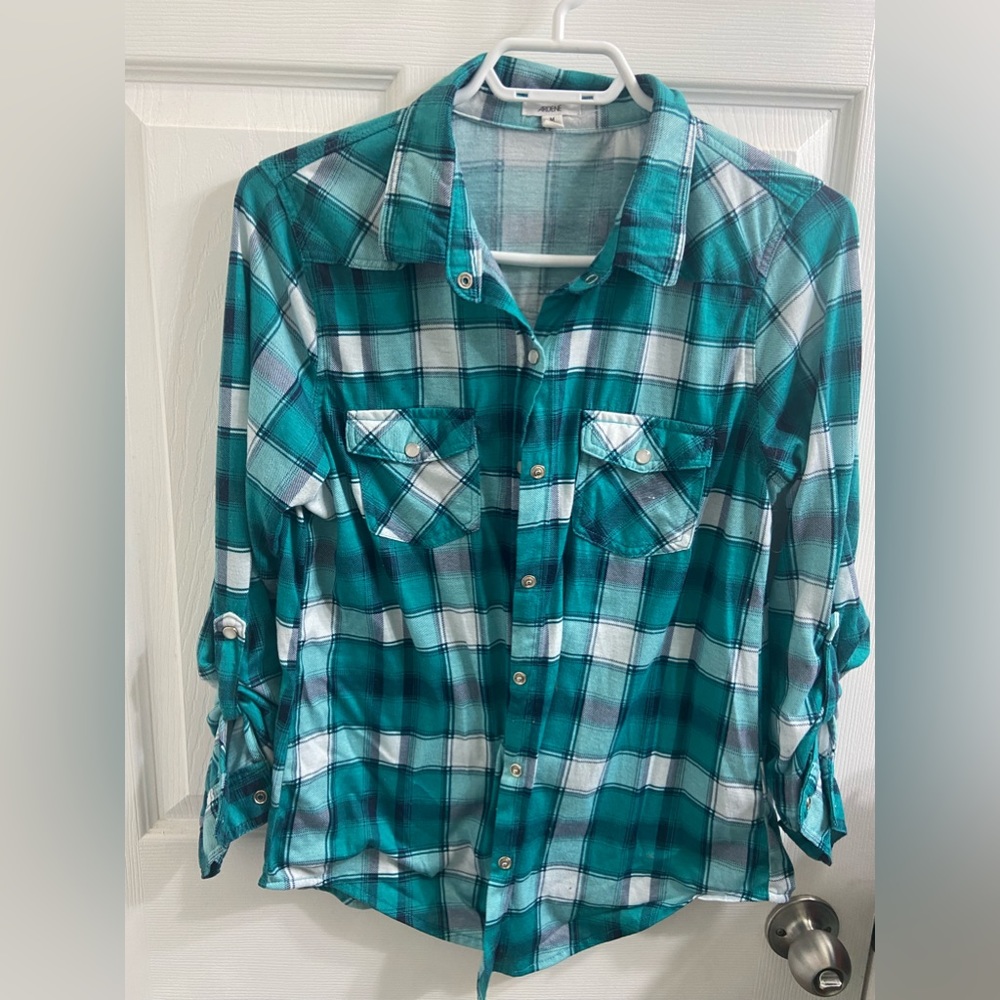 Ardene- teal plaid snap down shirt medium sized